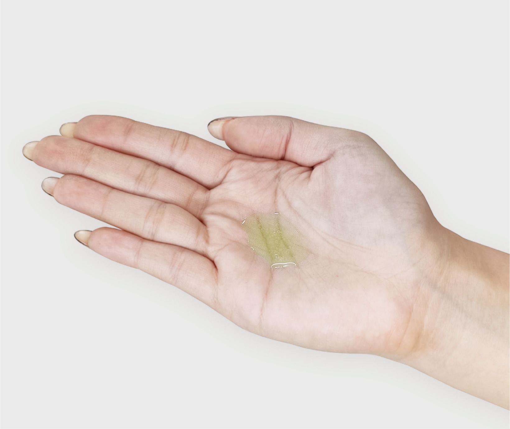 早、晚取約一元大小之量於手心